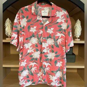 Hollister Men's Red Floral Button-Down Shirt Size L